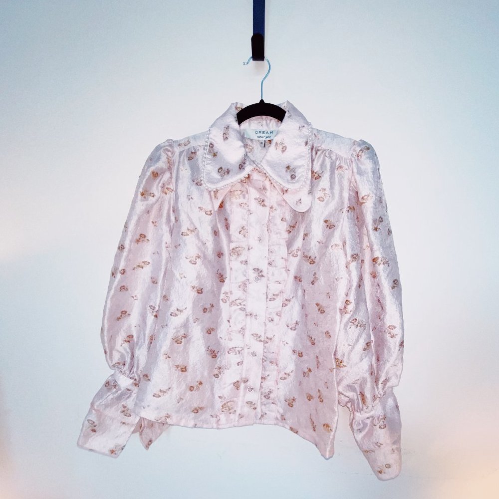DREAM SISTER JANE - PEARL COLLAR JACQUARD BLOUSE - PALE PINK/ XL